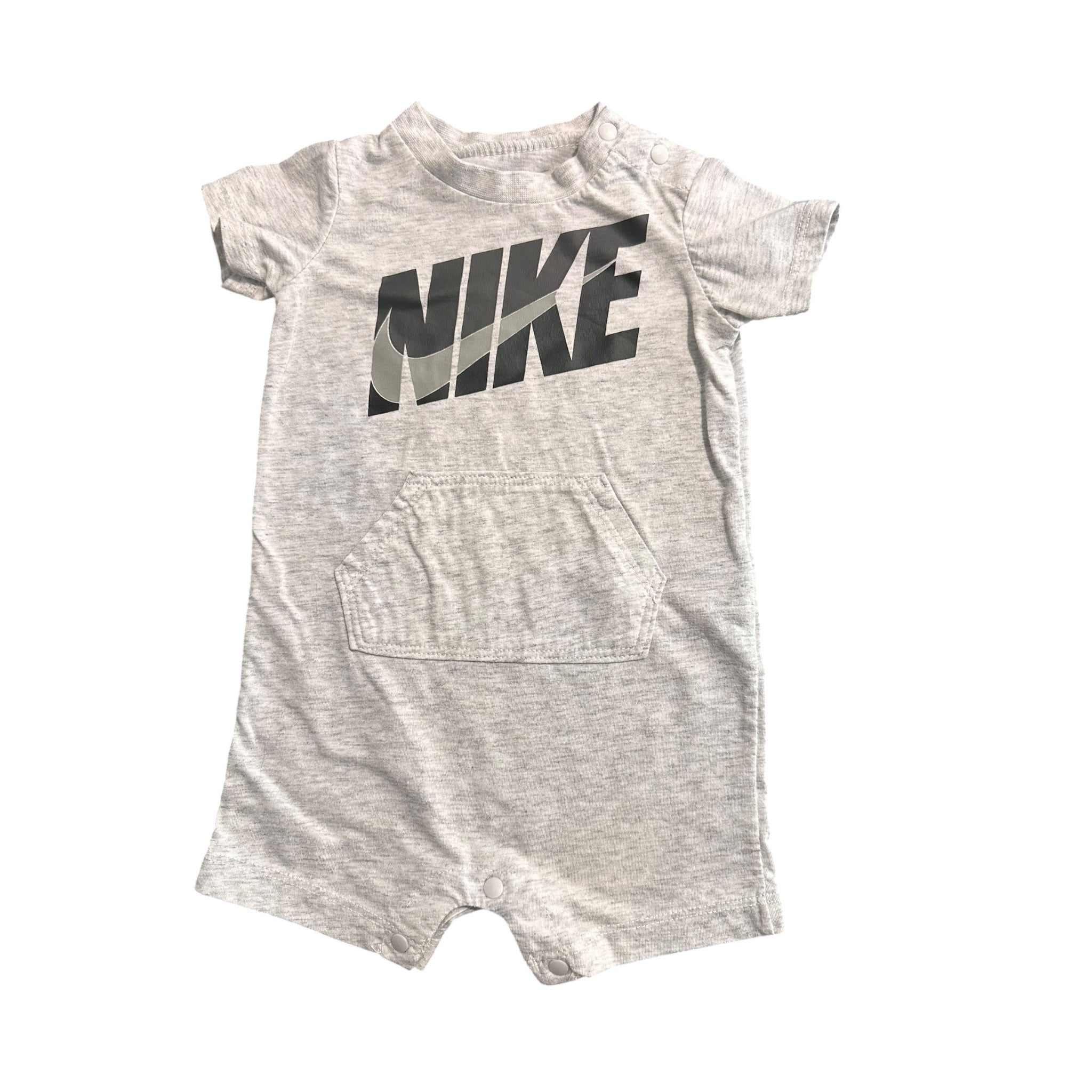 Barboteuse Nike 6 mois