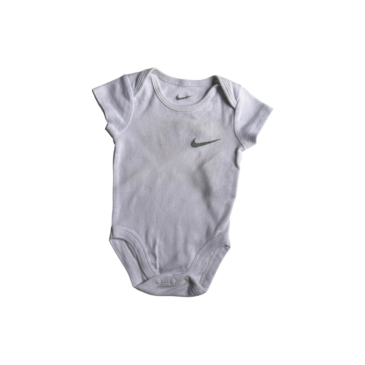 Cache-couche Nike 3 mois*