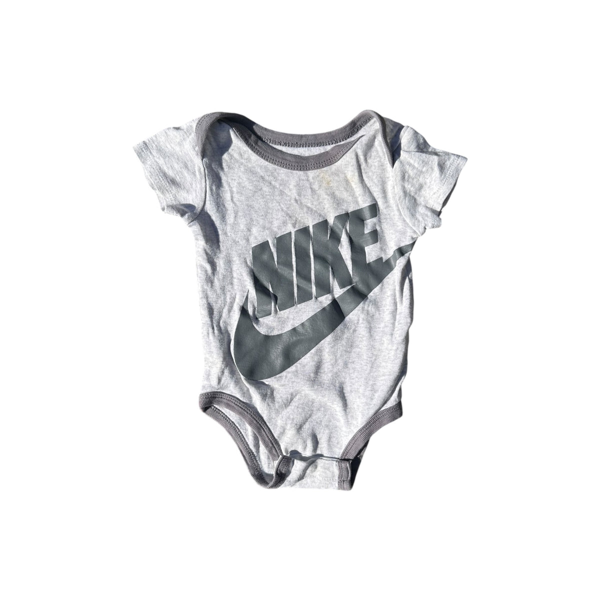 Cache-couche Nike 6-12 mois*