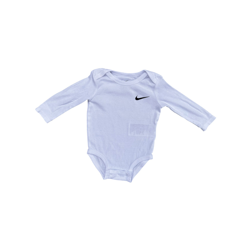 Ensemble cache-couche Nike 9 mois