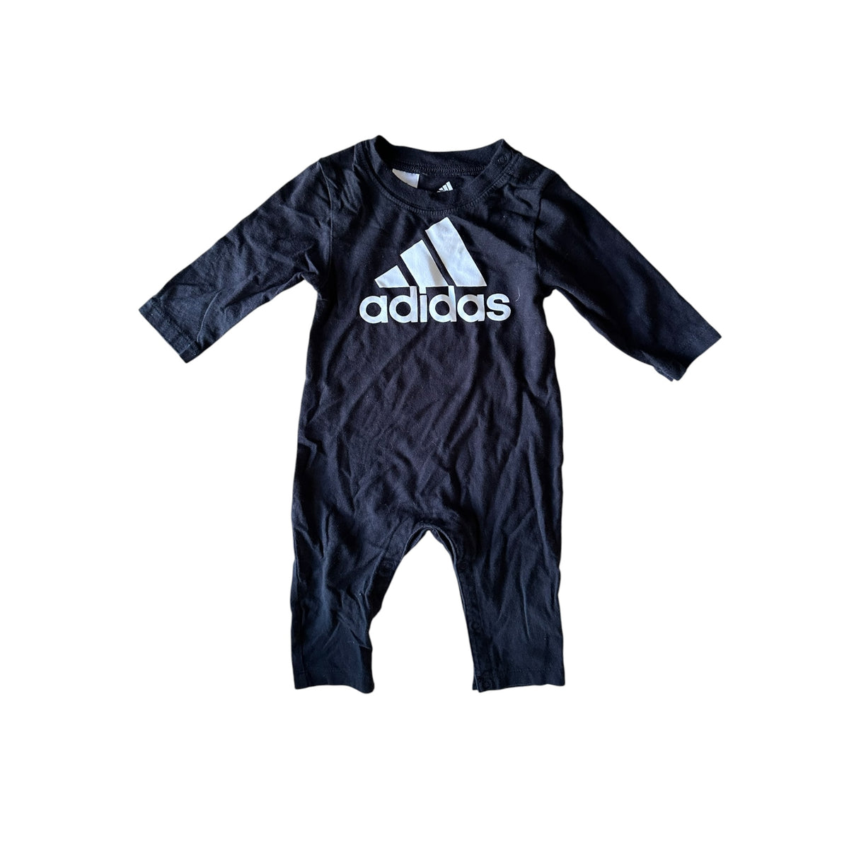 Une pièce Adidas 9 mois